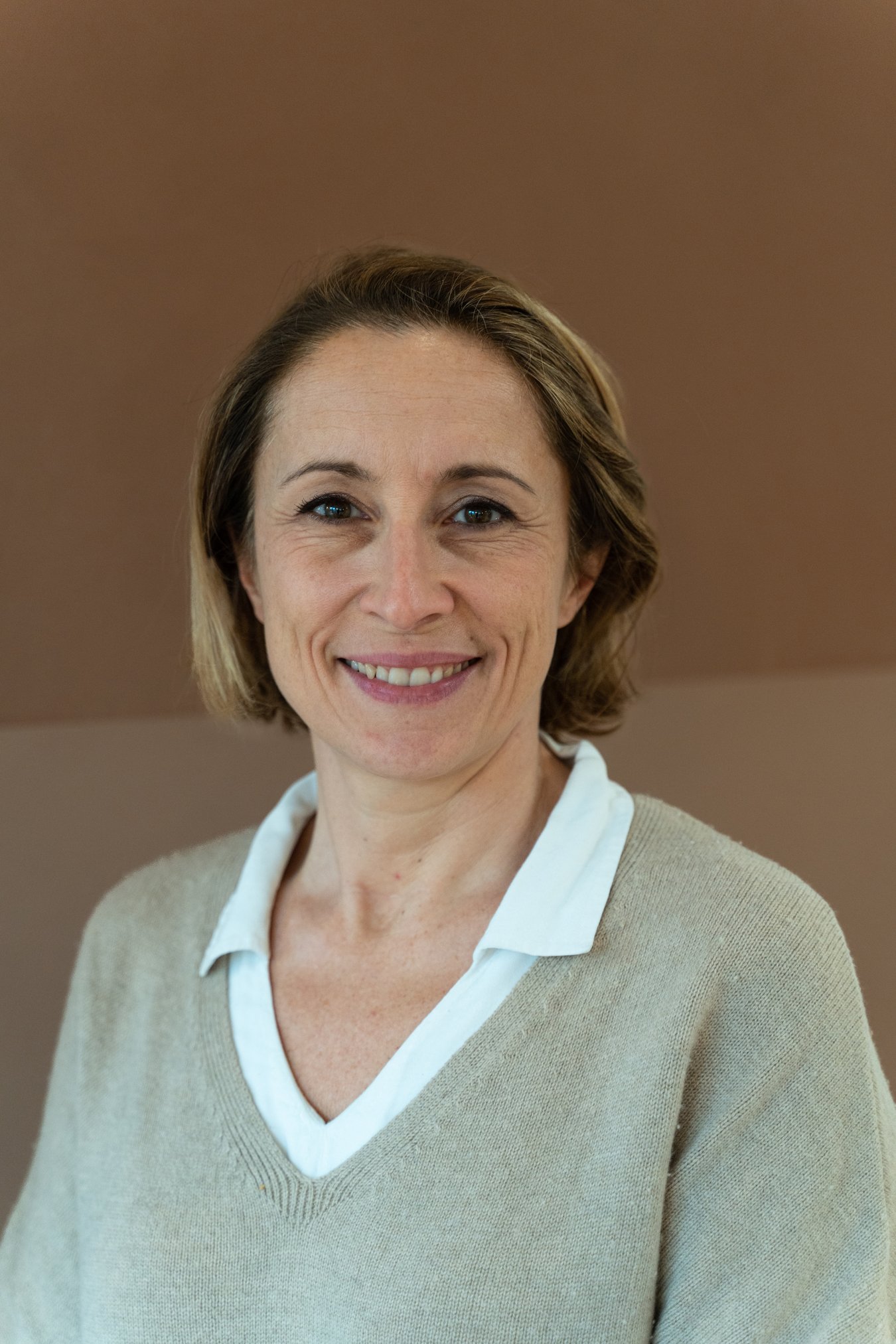 Dr Julie SALOMON